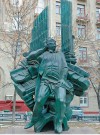 Памятник Композитору Араму Хачатуряну. г.Москва, Скульптор Г.В. Франгулян. Бронза патинированная под старину. hspace=