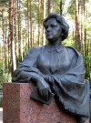 Бюст женщины из бронзы hspace=